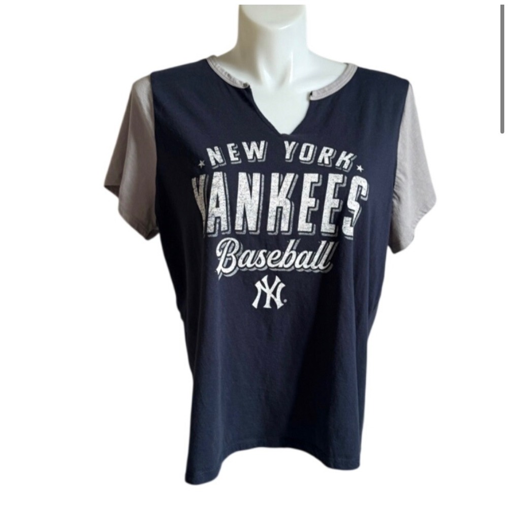 TORRID New Era New York Yankees T-Shirt Navy Blue Grey Womens Size‎ 3 (20/22)